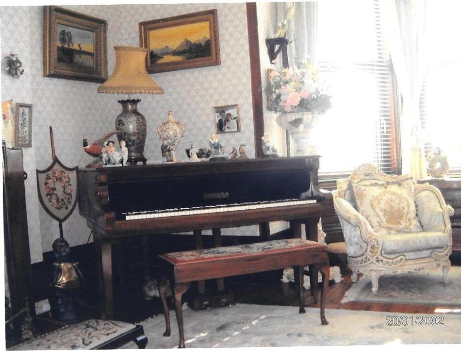 Manor House B And B Larne Kültér fotó